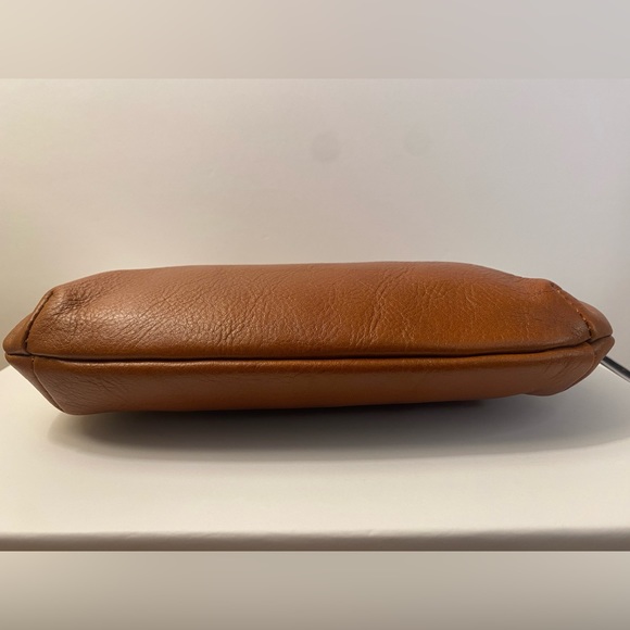 Patricia Nash || SAVENA Clutch Wristlet || Like NEW✨ - Picture 2 of 10